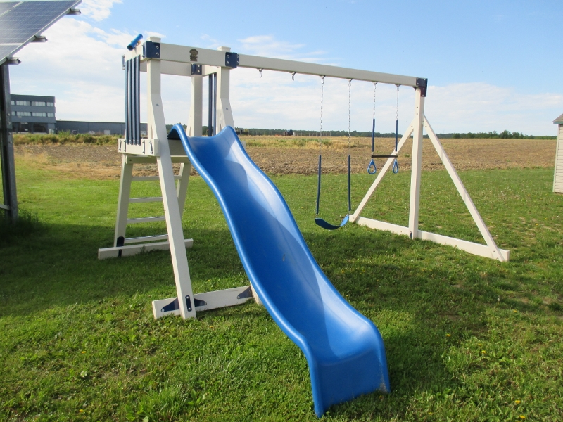 Frolic Zone FA33-2 Off-White/Blue, 3-position swing beam, Wonder Wave Slide, DISPLAY MODEL INCLUDES FREE LOCAL INSTALLATION $1,483 Honey Brook